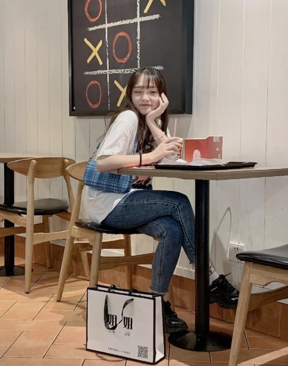 3765ddd5-e1c3-476c-88d2-ed26fe7c3dca