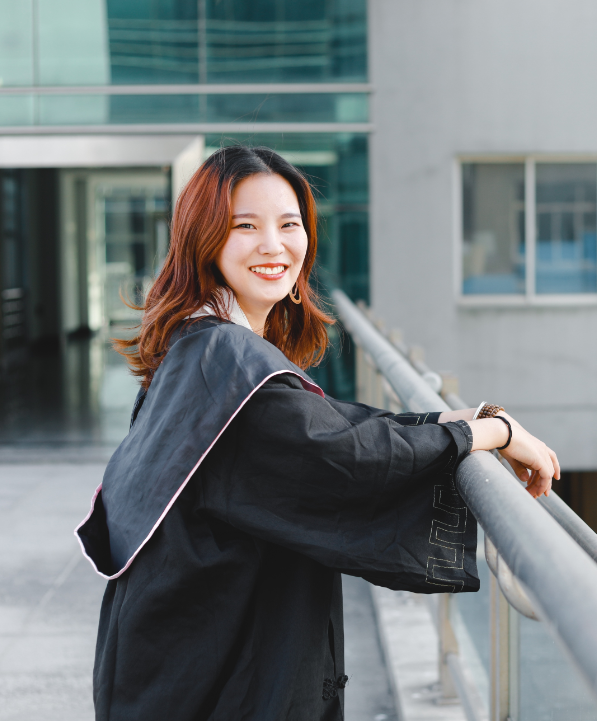 e4f25a12-100f-47e5-aca1-d313690e519b